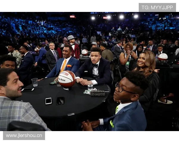 姆巴佩获好莱坞关注 兴趣跨界引热议 姆巴佩获好莱坞关注 兴趣跨界引热议