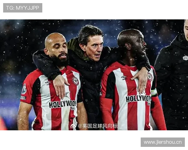 内维斯英超长期主力队长身份与职业高度解析 内维斯英超长期主力队长身份与职业高度解析