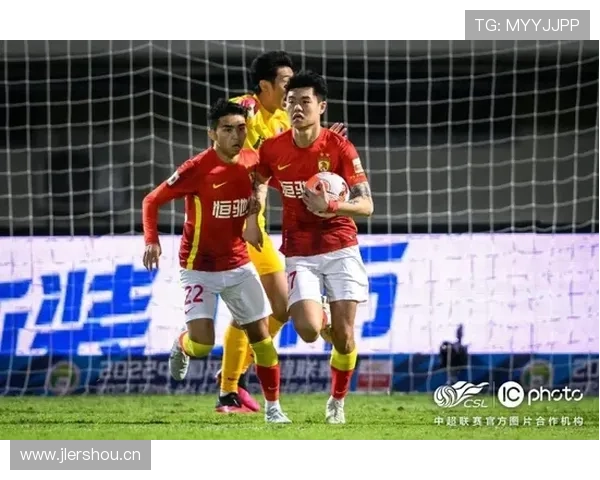 国安关键战连续失利，防守问题持续暴露影响争冠形势