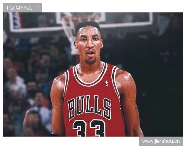 皮蓬高效组织无球跑动制造空位优于乔丹持球单打