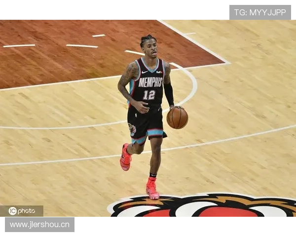 莫兰特又双叒买超跑了？这回车库都快塞不下啦